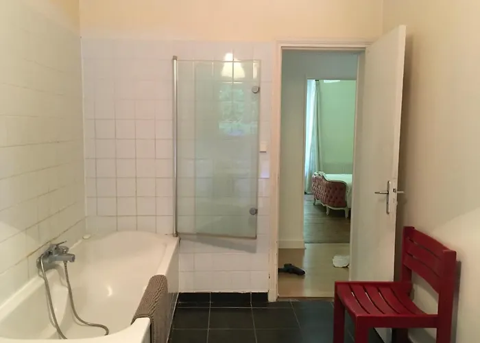 Vieux Chene-baie De Somme-300m De La *